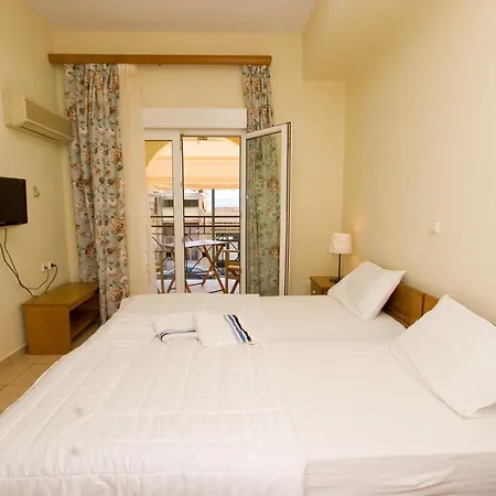 Kiapekou Aparthotel